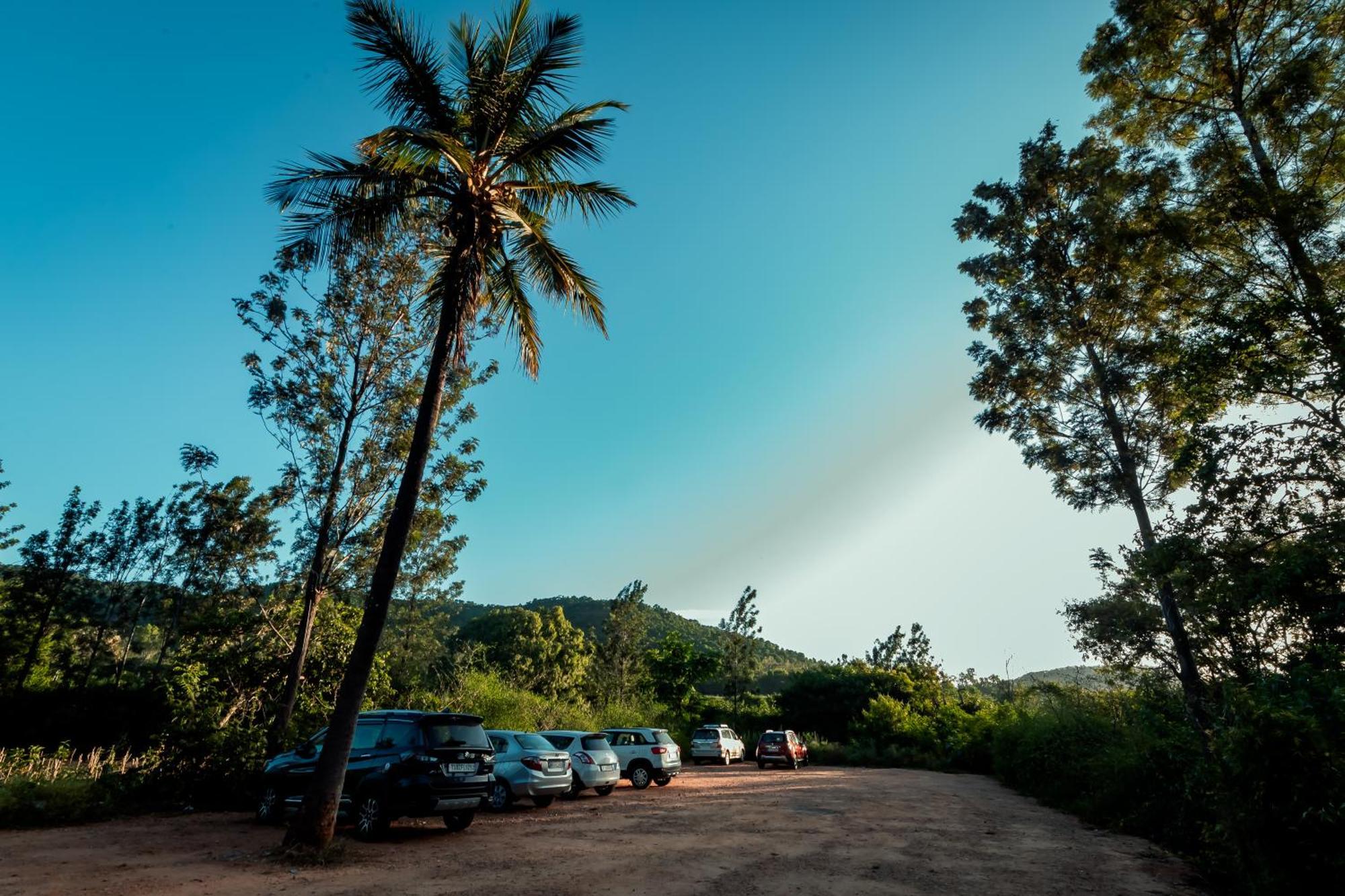 Commune18 Spa Resorts Chikmagalur Exterior photo