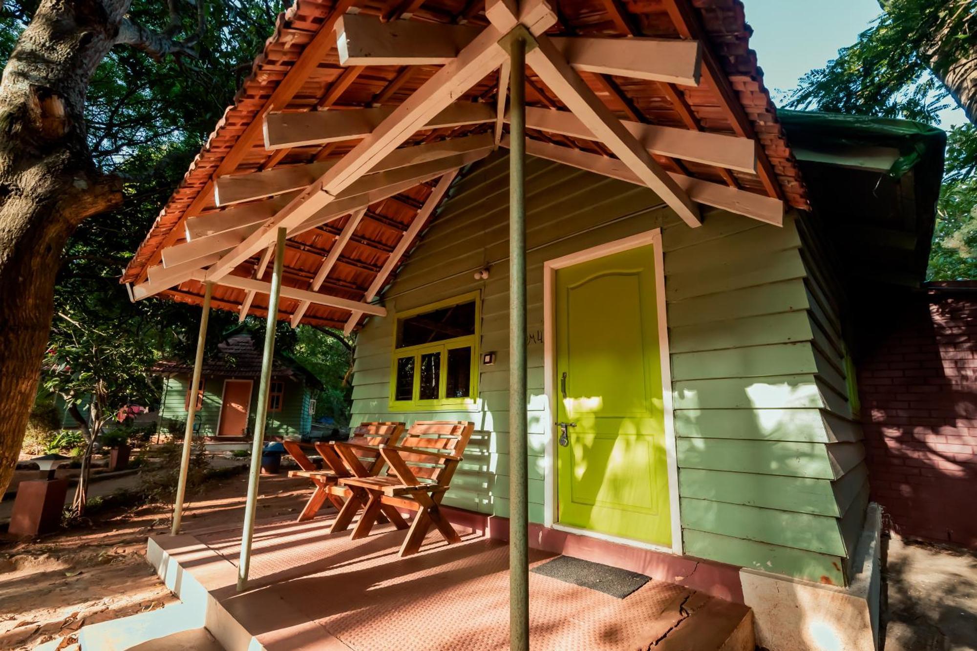 Commune18 Spa Resorts Chikmagalur Exterior photo